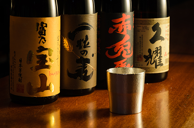 日本酒・焼酎・ワインなど様々なお酒を取り揃えております